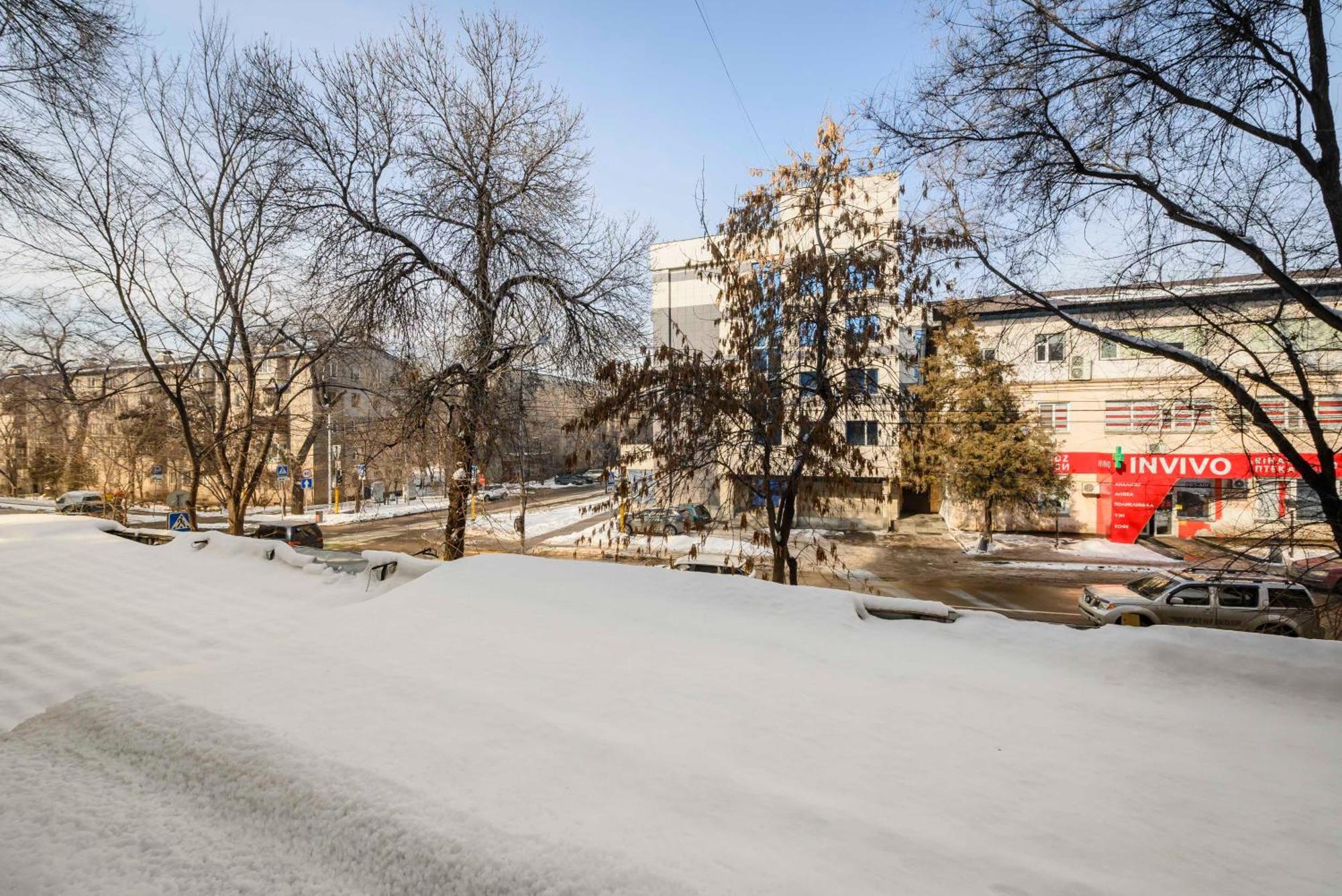 Mid-Century Charm Apartments В Центре Алматы Экстерьер фото